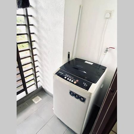 Landmark Residence 2, Greenview, Less Noise, Free Wifi With Tvbox, Free Parking, Near Kajang, Cheras, C180, Mrt Kültér fotó